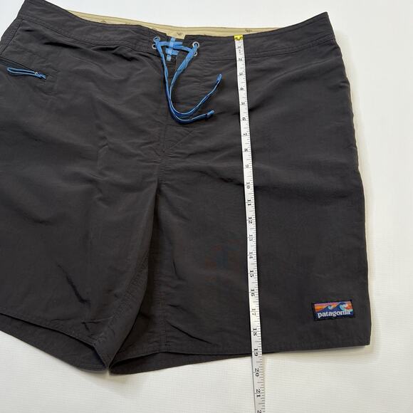 Patagonia Mens Wavefarer Board Shorts Size 40 Gray Blue Nylon Style 86622 - Picture 3 of 12